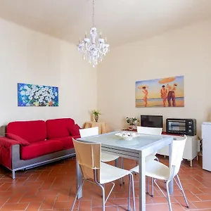 Apartment Midtown, Pisa